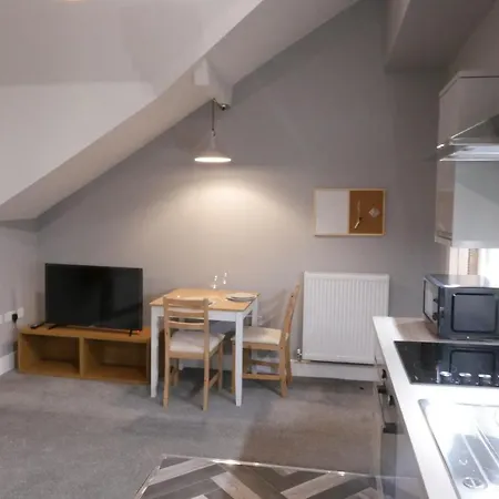 1 Bed Close To Arena Sleeps Up To 4 People F5 Lägenhet