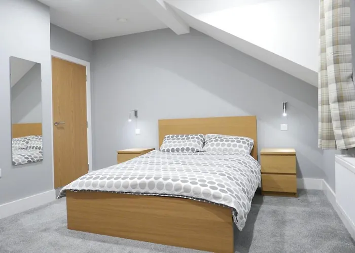 1 Bed Close To Arena Sleeps Up To 4 People F5 Apartament *